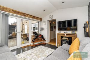 Photo 16- click for photo gallery